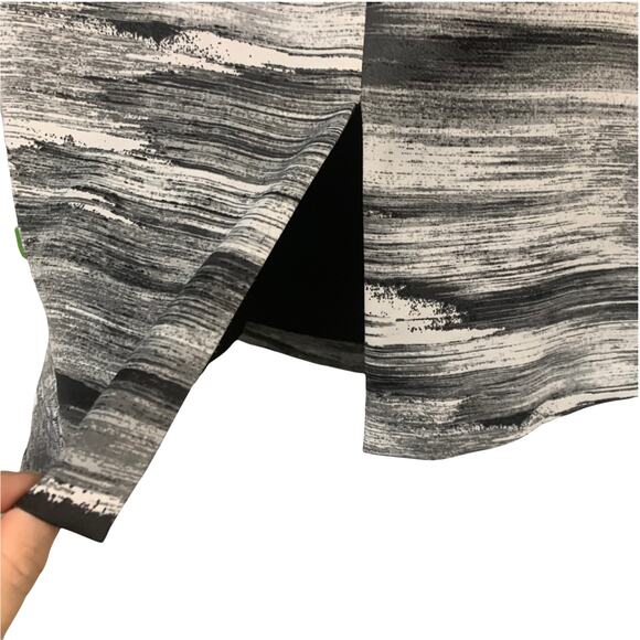 H Halston Abstract Mirrored Print Gray White Front Slit Pencil Skirt Lined 4 - Picture 2 of 12